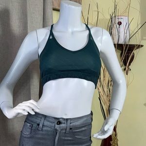 AR 33 sports bra